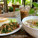 ร้านอาหารตามสั่งบางใหญ่ The Move Coffee Garden ก๋วยเตี๋ยวรสเด็ด อาหารจานเดียวราคาประหยัด